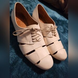 Coclico Cream Leather Lace Up Flats Made in Spain